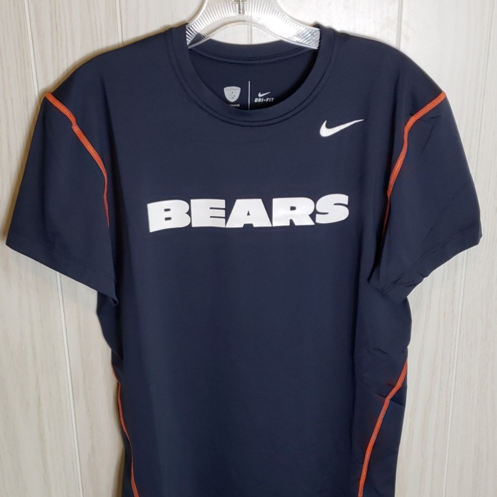 NWOT Chicago Bears Dri-Fit Short Sleeve Blue Shirt